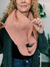 Finley-Inspired Crochet Infinity Scarf Pattern