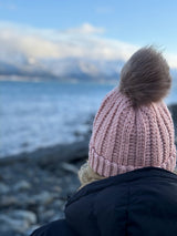 Easy Crochet Beanie Pattern – Knit-Look Ribbed Hat