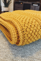 Easy Crochet Blanket Pattern using worsted weight yarn